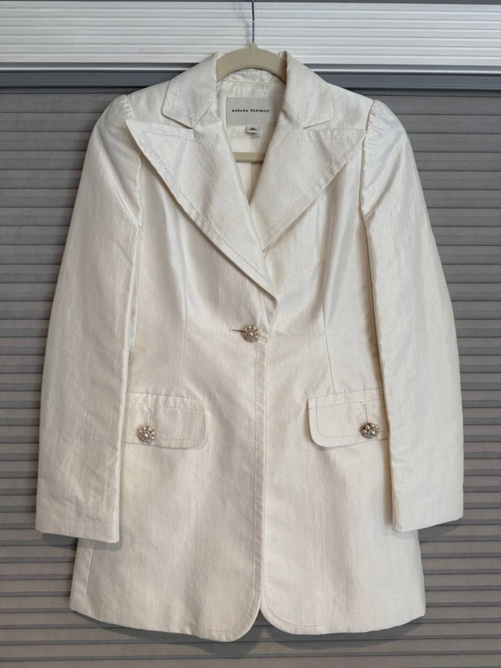 New Banana Republic Cream Single-Button Blazer - size XS